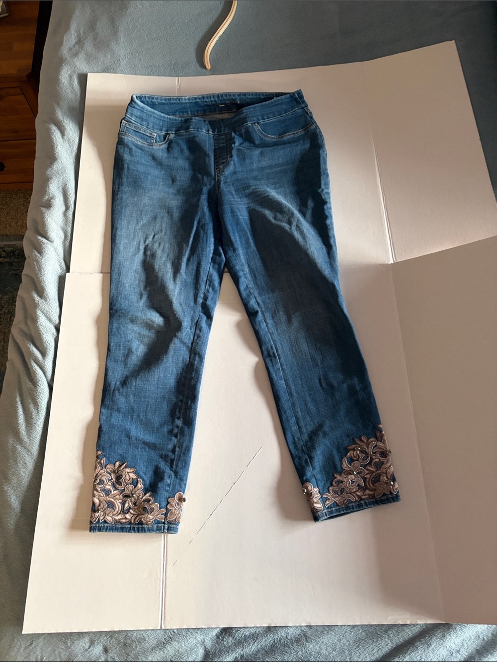 Chico's Dark Blue Embroidered Ankle Jeans